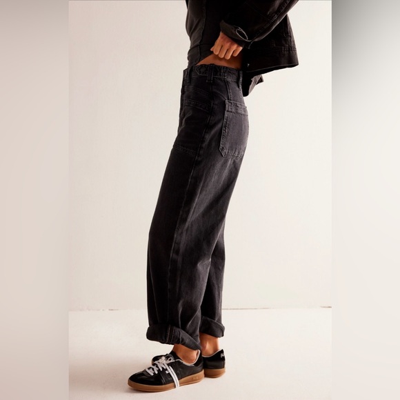 NWT WE THE FREE PALMER CUFFED JEAN 🖤 - Picture 3 of 5